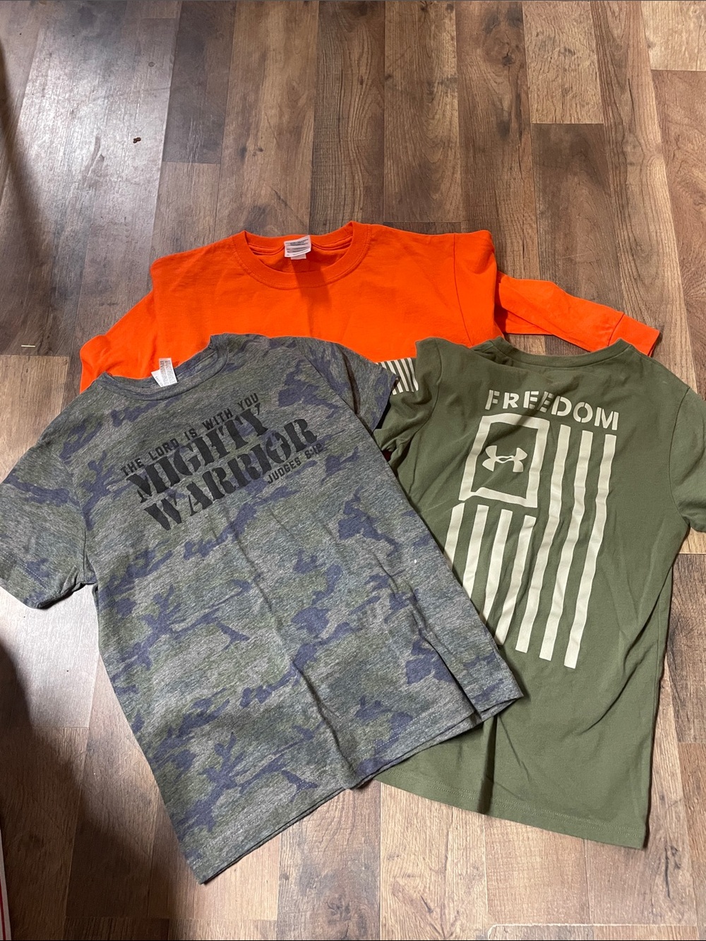 Under Armour Boys 3-Pack Graphic & Solid Tees — Olive, Camo & Bright Orange